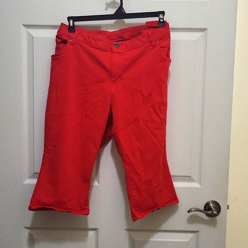 Lane Bryant Pedal Pant 28 wp red